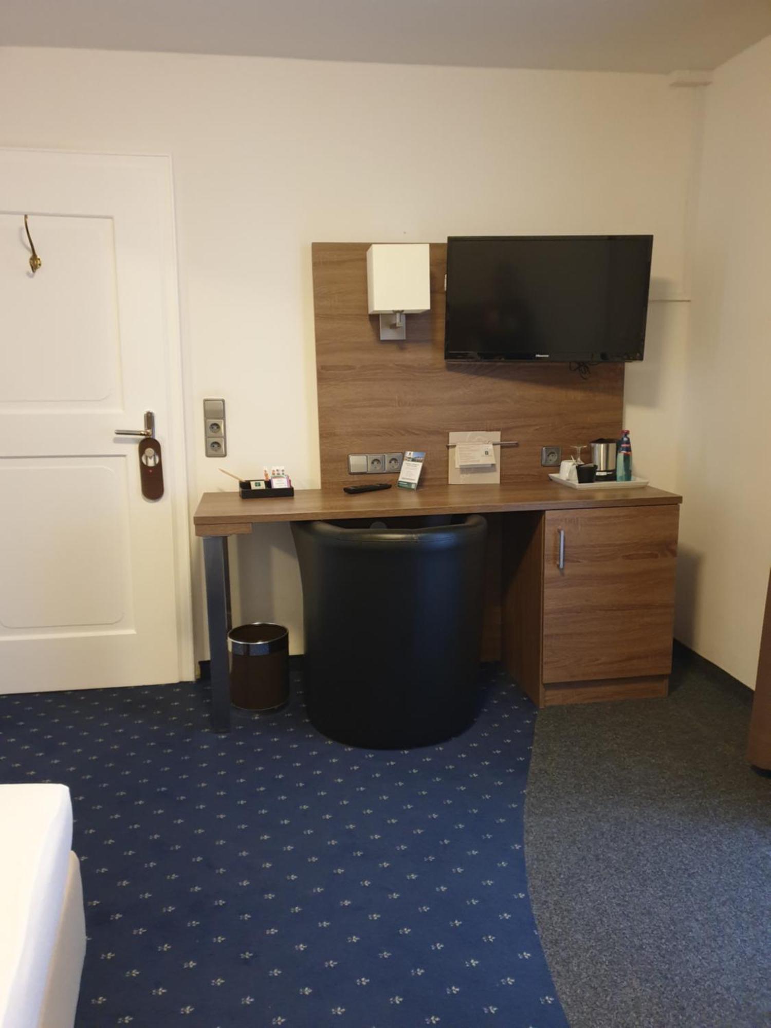 Brutsches Rebstock Otel Laufenburg Oda fotoğraf